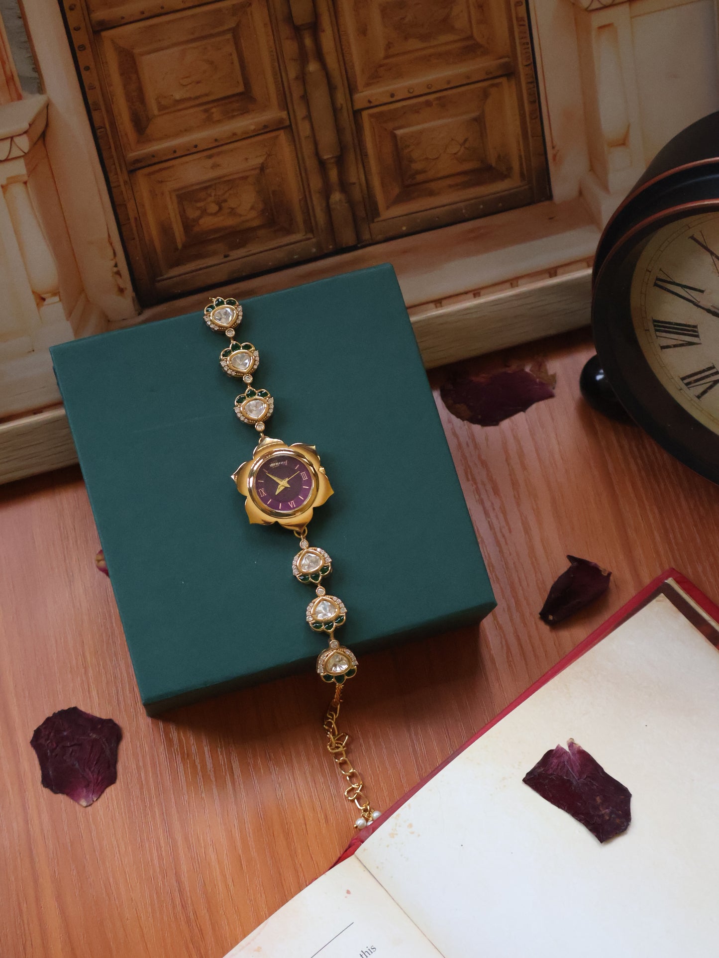 Polki Trail Wrist Watch