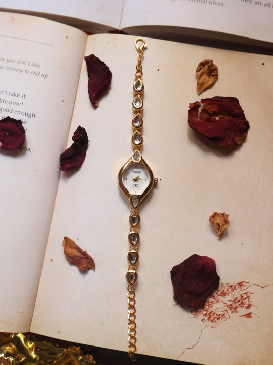 Gilded Leaf Wrist Watch