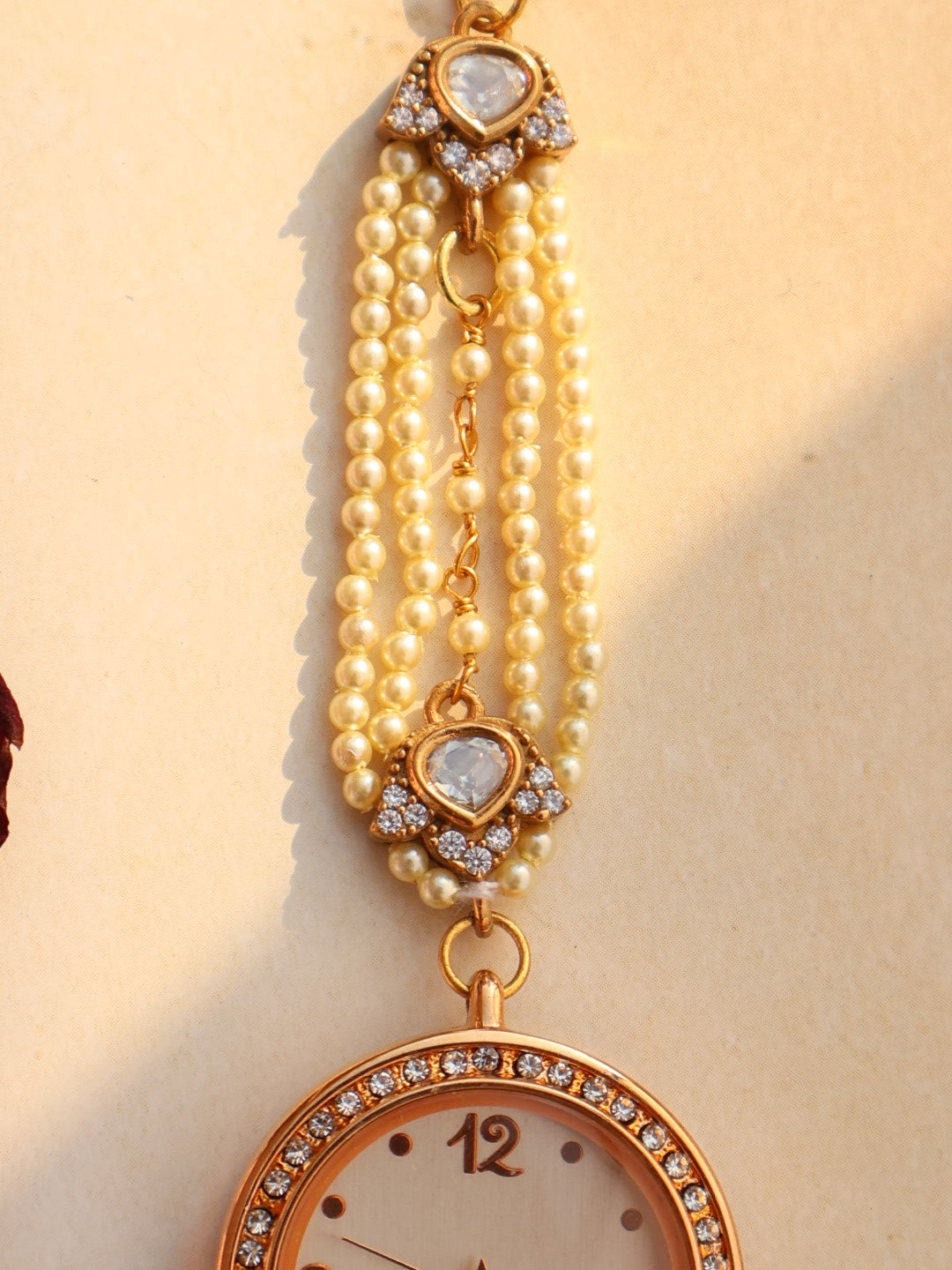 Antique Flowers Wrist Watch