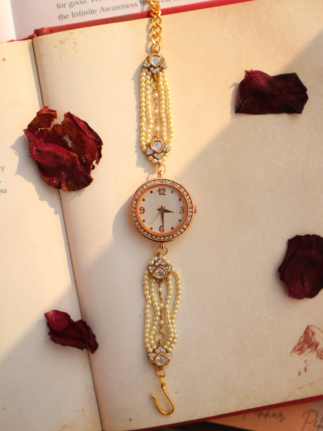 Antique Flowers Wrist Watch