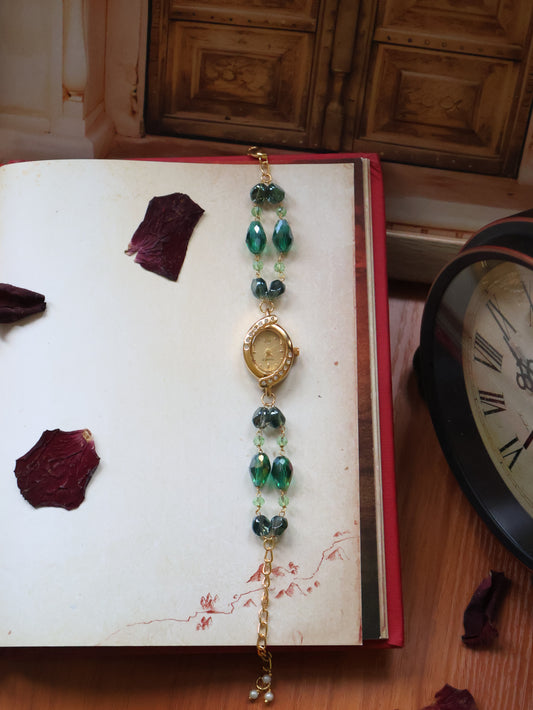 Udaan Green Wrist Watch